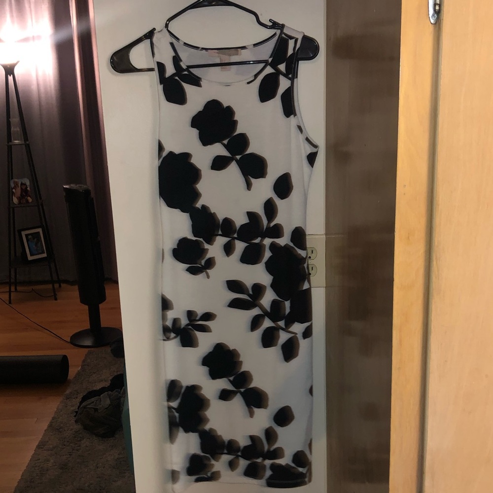 Black white floral dress